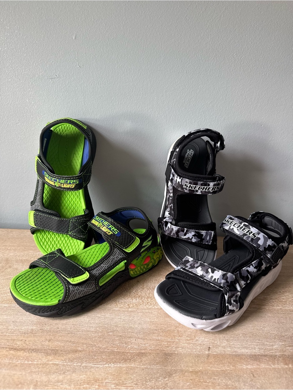 Skechers Boys Light-Up Sandals Lot of 2 Pairs Size 3 kids